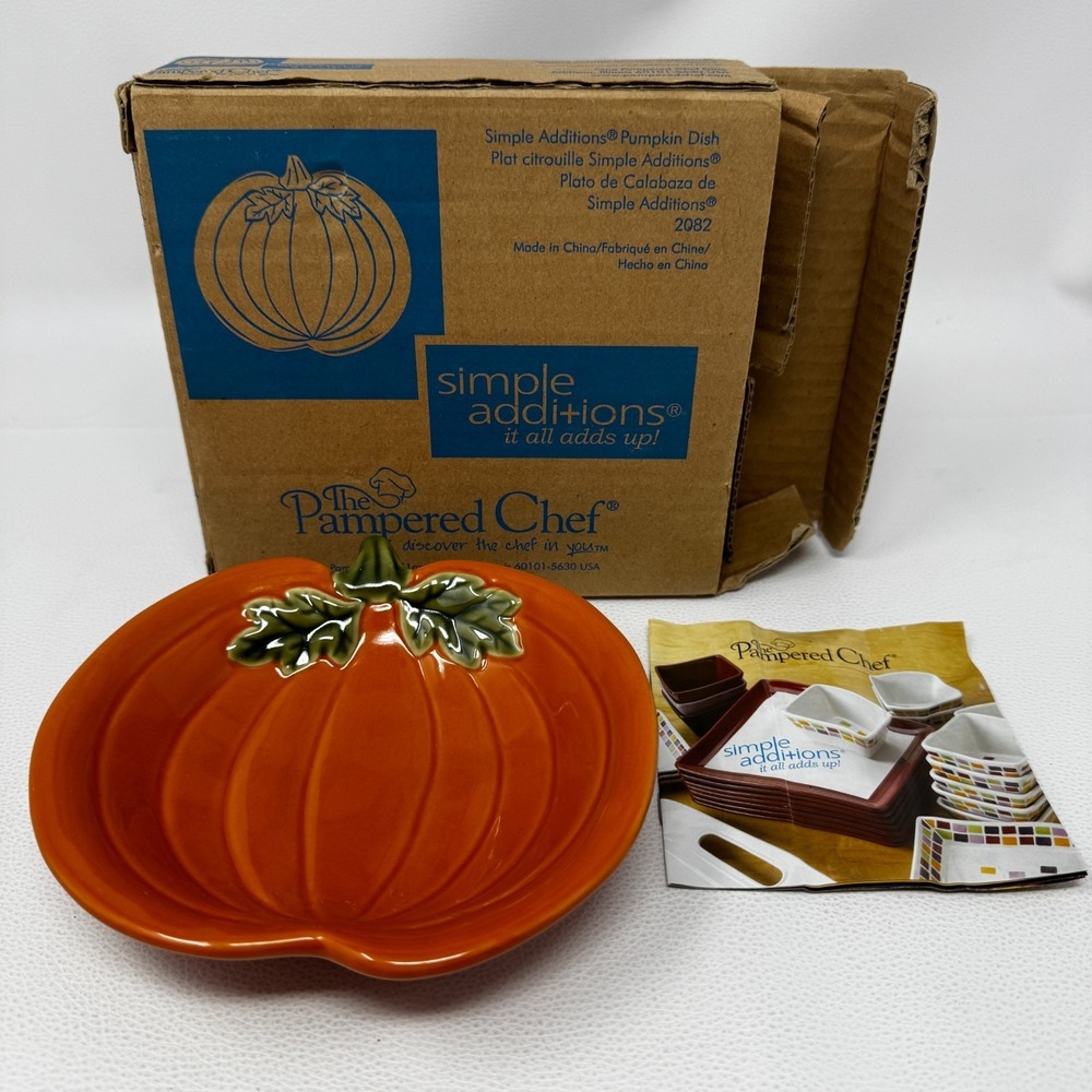 Pumpkin-Shaped Dish by The Pampered Chef Simple Additions 2082 • 5⅞"×5¾"